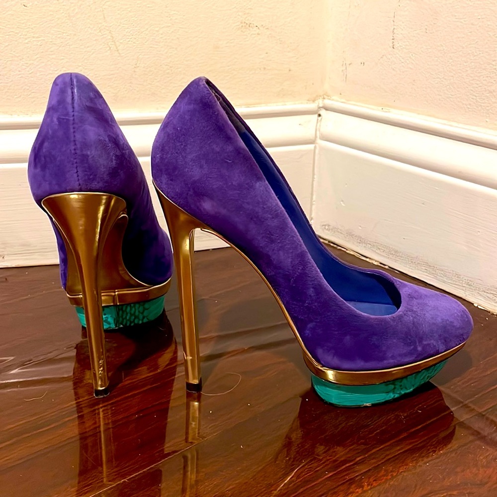 BRIAN ATWOOD BLUE SUEDE GOLD Heels!